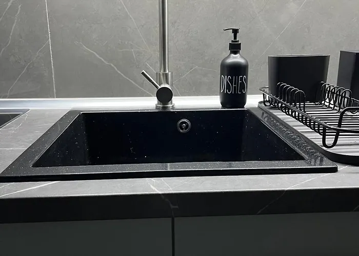 Happinest Apartment *